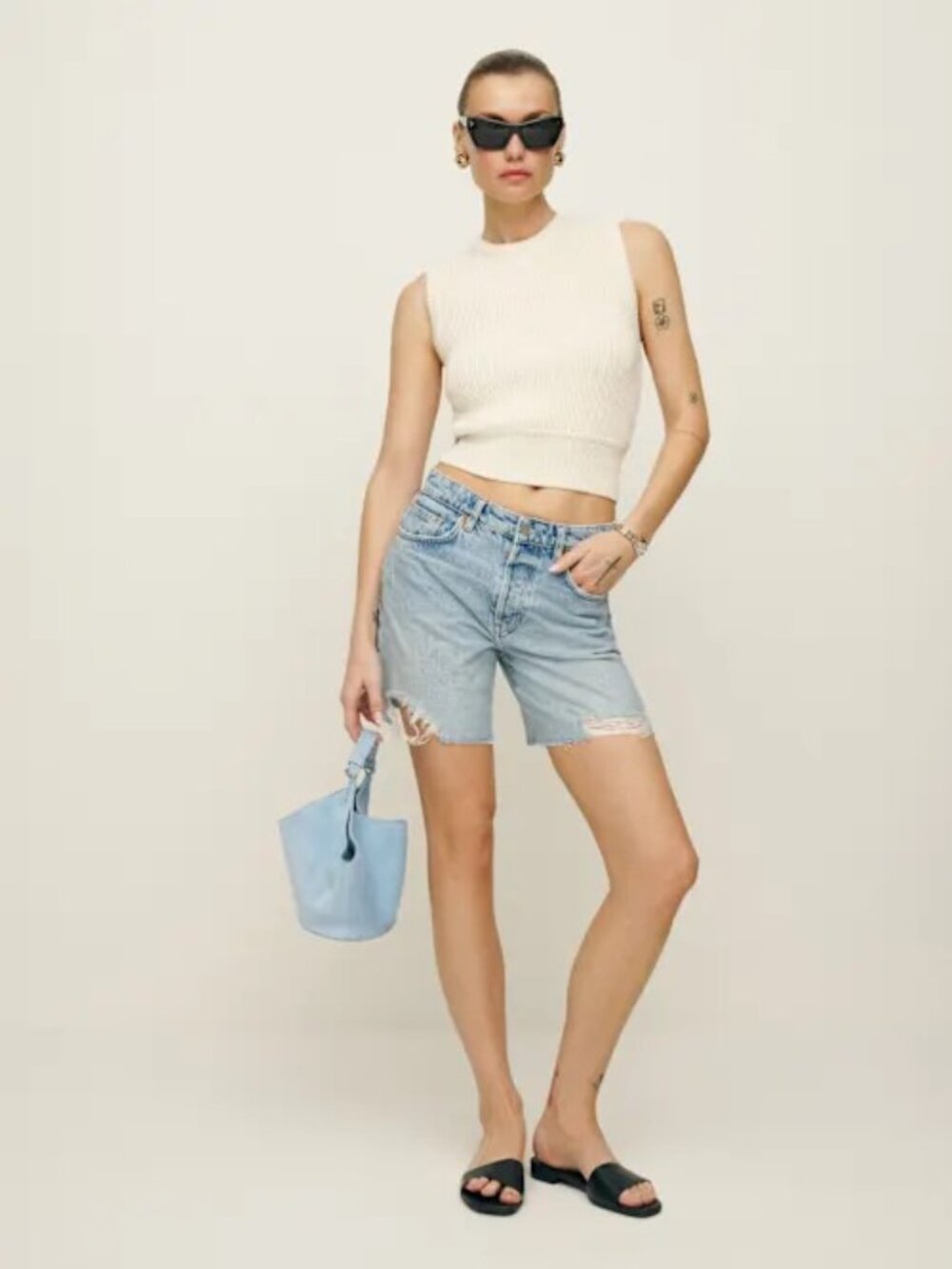 Reformation Raye Mid Rise 6” Jean Shorts - Picture 2 of 10
